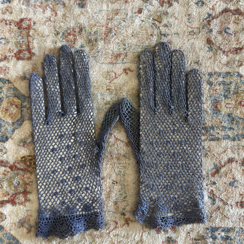 Vintage Dark Blue Crochet Wrist Gloves with Ruffle Tea Era Unknown